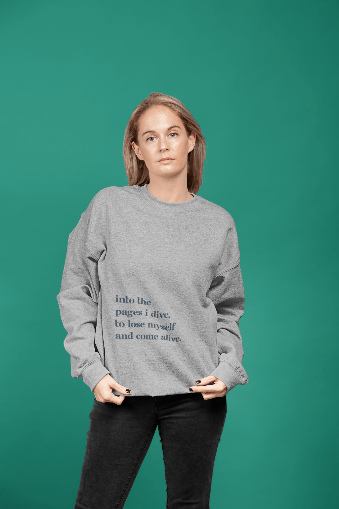 Into The Pages I Dive - Unisex Sweatshirt