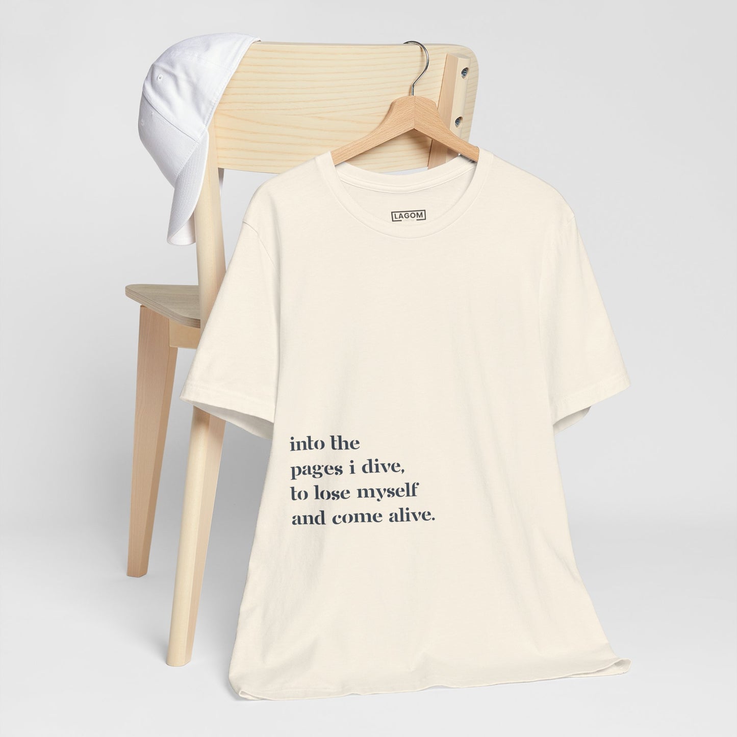 Into The Pages I Dive - T-Shirt